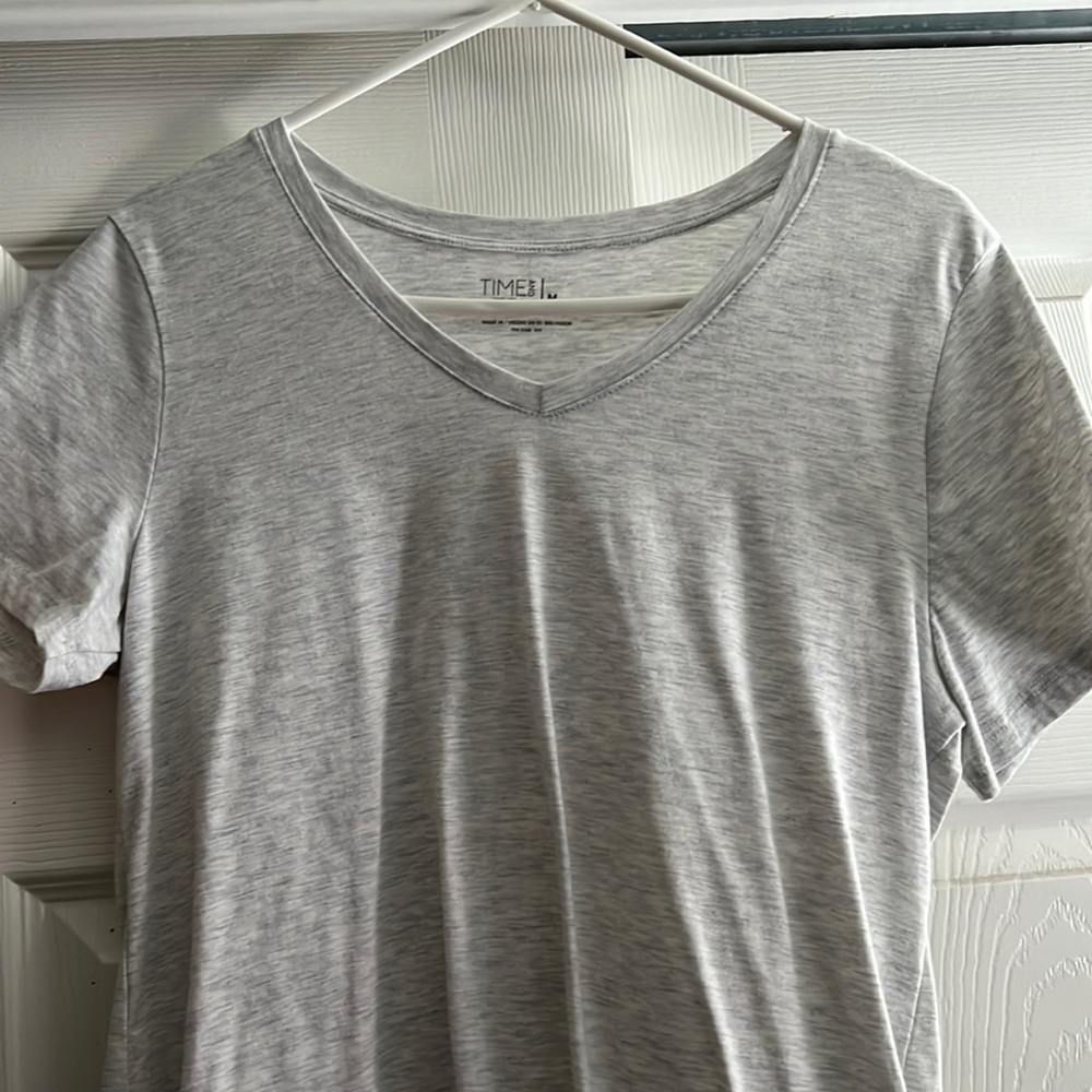 Time & Tru Grey Tshirt